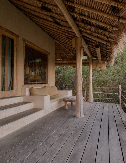 The Ultimate Hideaway: Mathis Lodge in Amed, Bali