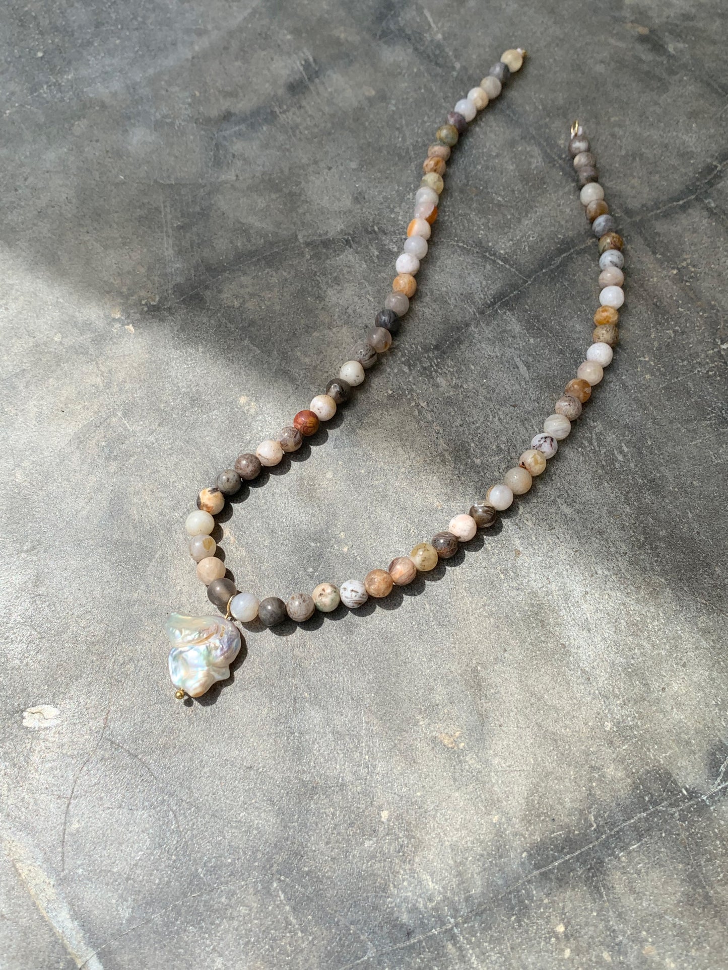 Beaded Agate and Pearl Choker